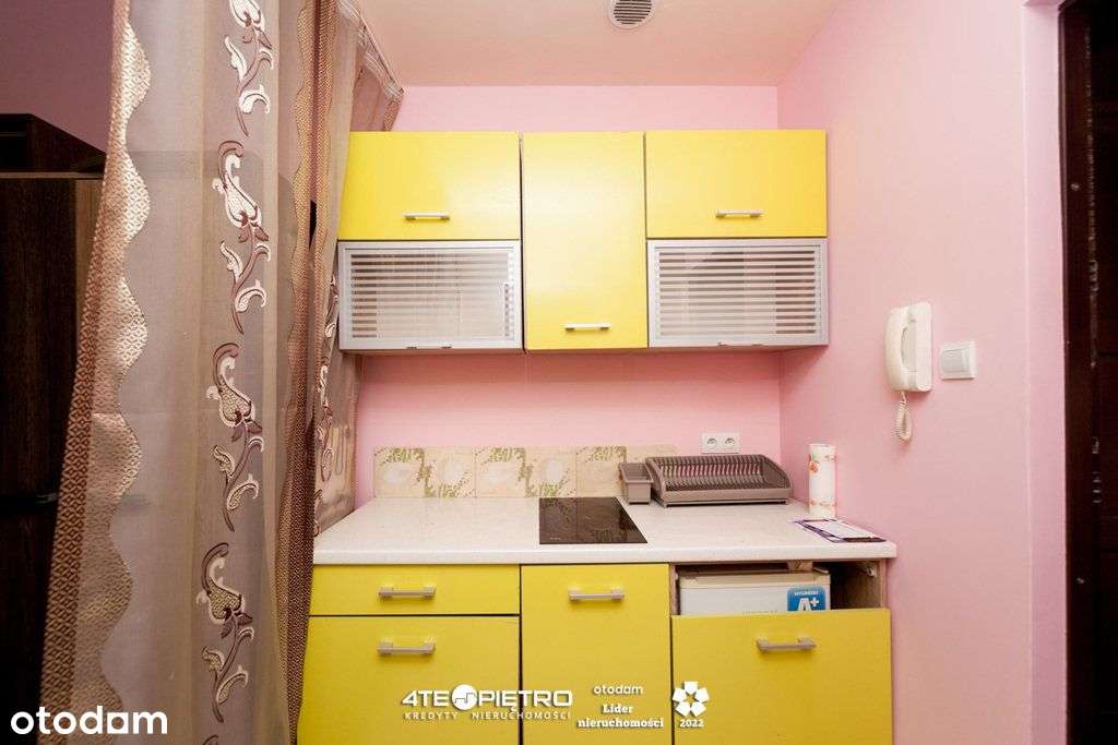 Kompaktowa kawalerka w kamienicy z dużą piwnicą-8