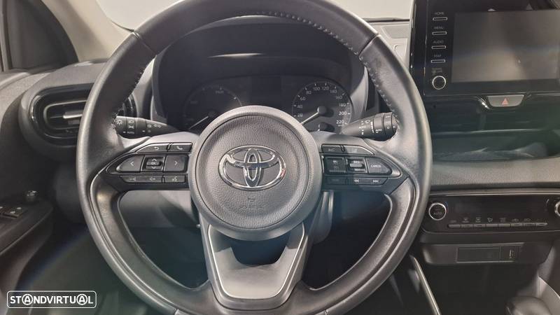 Toyota Yaris 1.5 HDF Comfort Plus - 9