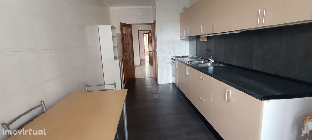 Apartamento T3 em são Vitor situado próximo ao Braga Parque