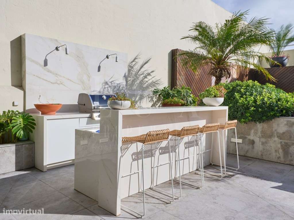 APARTAMENTO DE LUXO EM ZONA NOBRE DE LISBOA COM PISCINA E VISTAS SO...-6