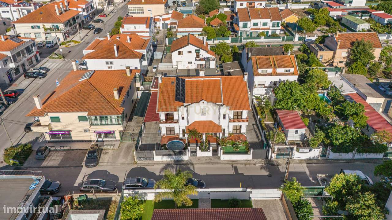 Moradia Geminada T3 com excelentes áreas, terreno e localização privil-29