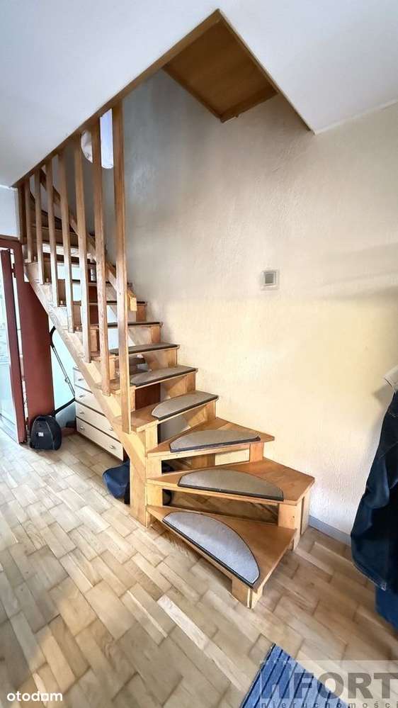 Wyjątkowy Apartament 100 m² z Parkingiem w centrum-5