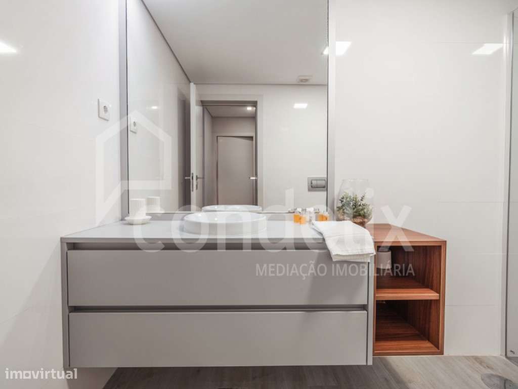 Apartamento T3 com vista rio, para venda no Freixo, Gondomar-29