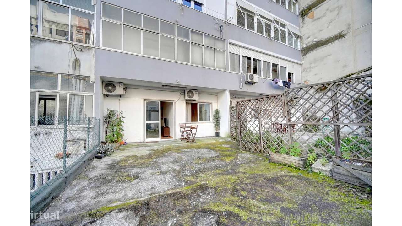 Apartamento T1 em Lisboa com terraço-11