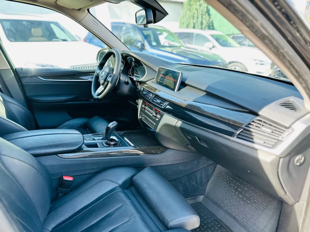 BMW X5 xDrive30d - 8