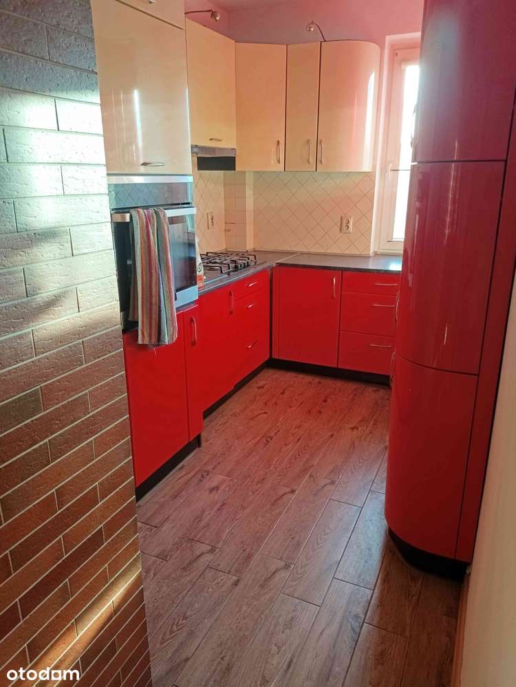 Gdańsk Chełm, Przytulne mieszkanie 2 pokoje z balkonem i piwnicą.