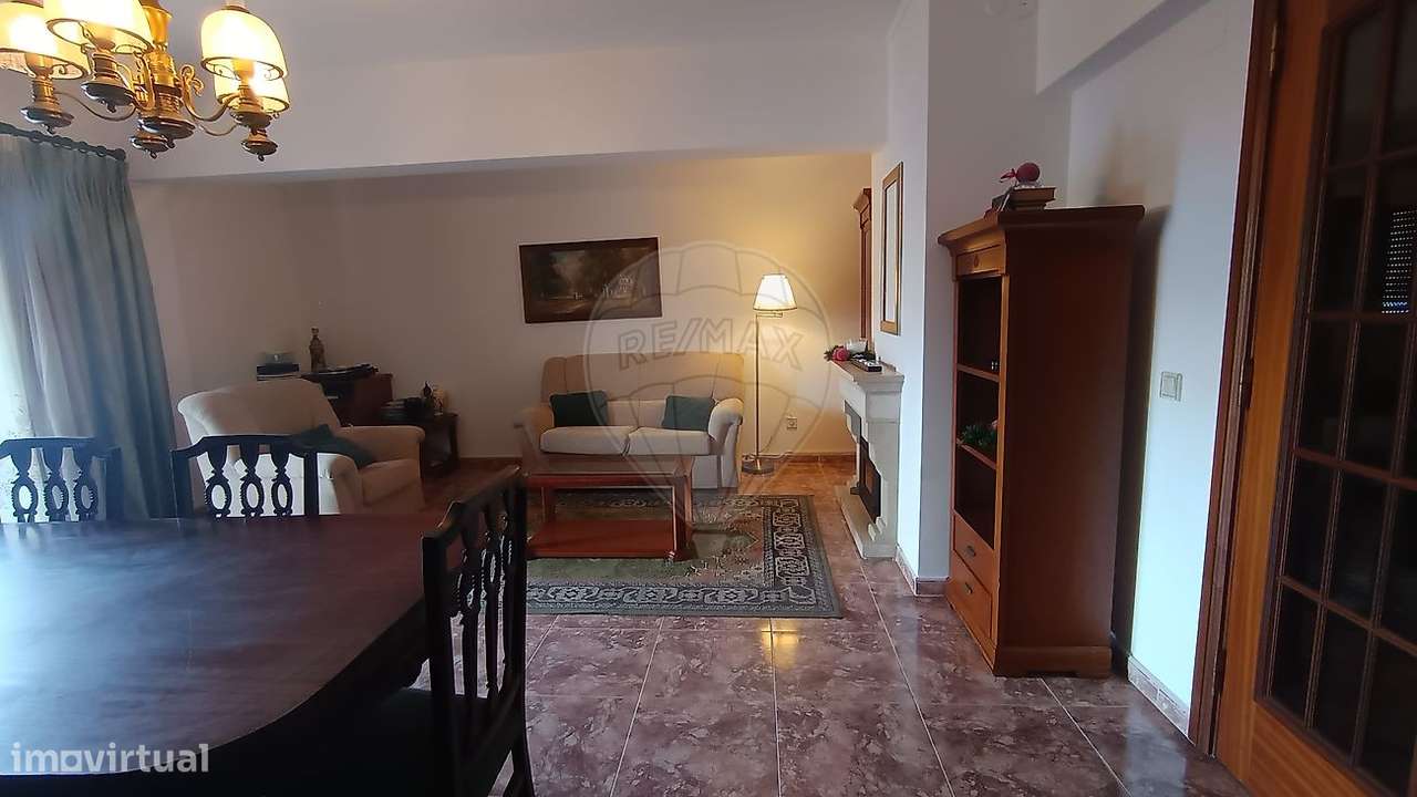 Apartamento T3 para arrendamento - Grande imagem: 2/15