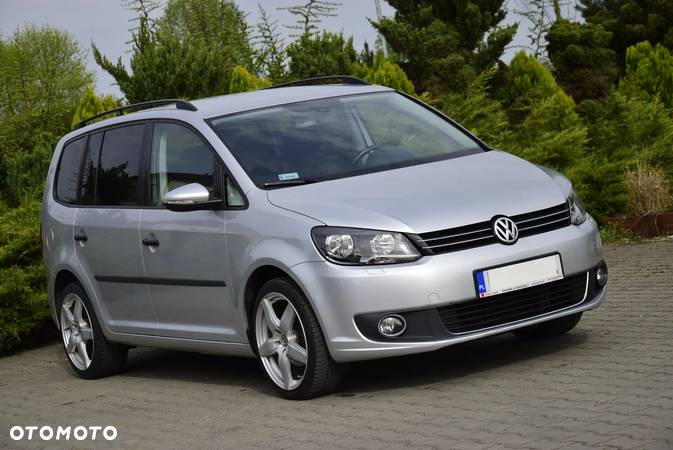 Volkswagen Touran 2.0 TDI BMT Comfortline DSG - 10