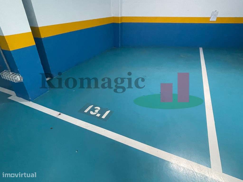 Lugar de Garagem - Santarém ***RIOMAGIC*** - Grande imagem: 2/3