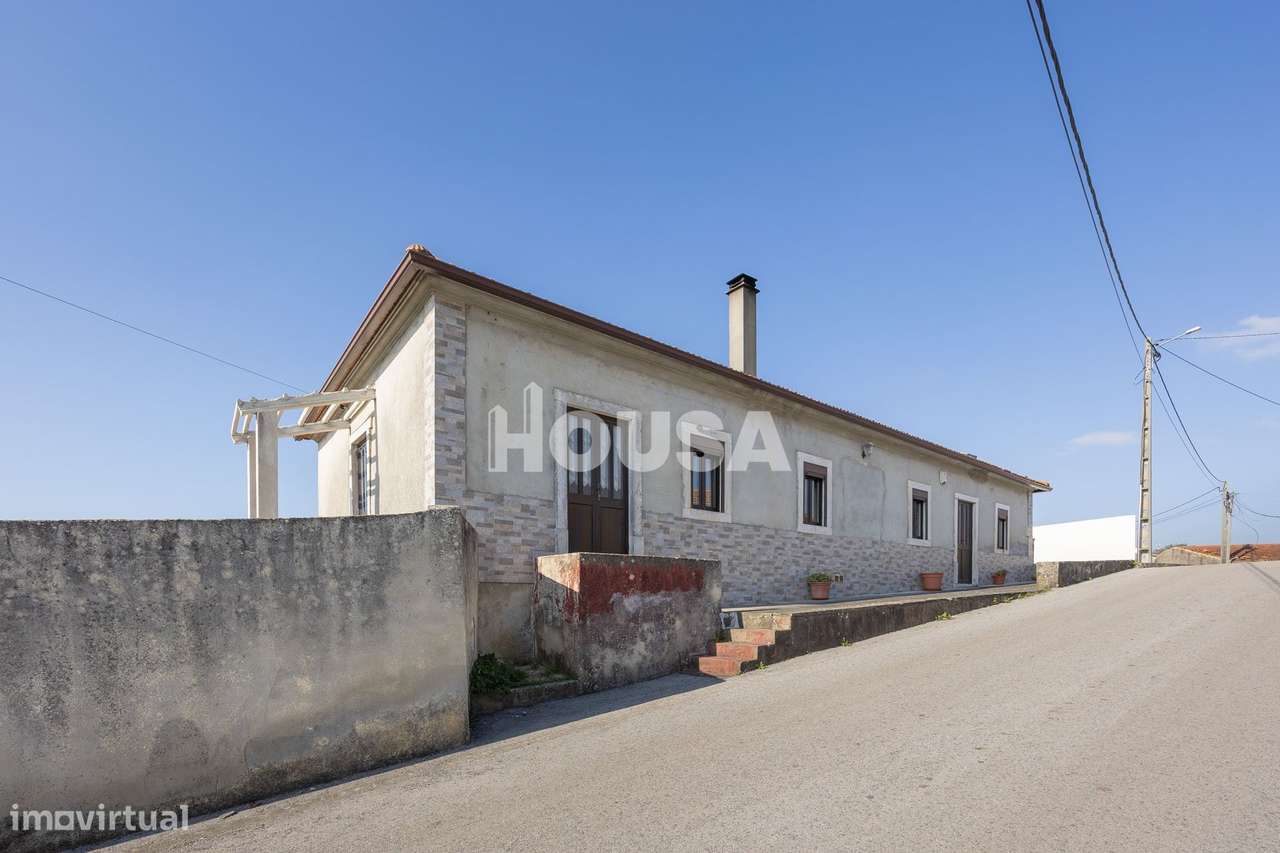 Moradia T3 com terreno de 2.157 m² – Raposeira, Colmeias | Leiria-41