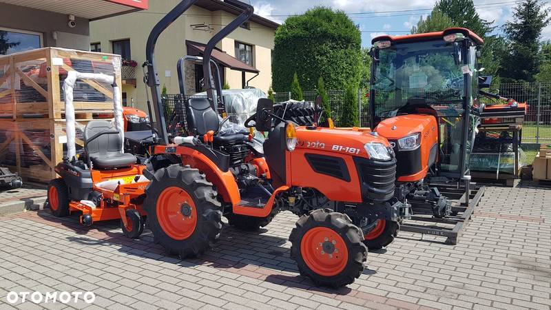 Kubota B1181 - 3