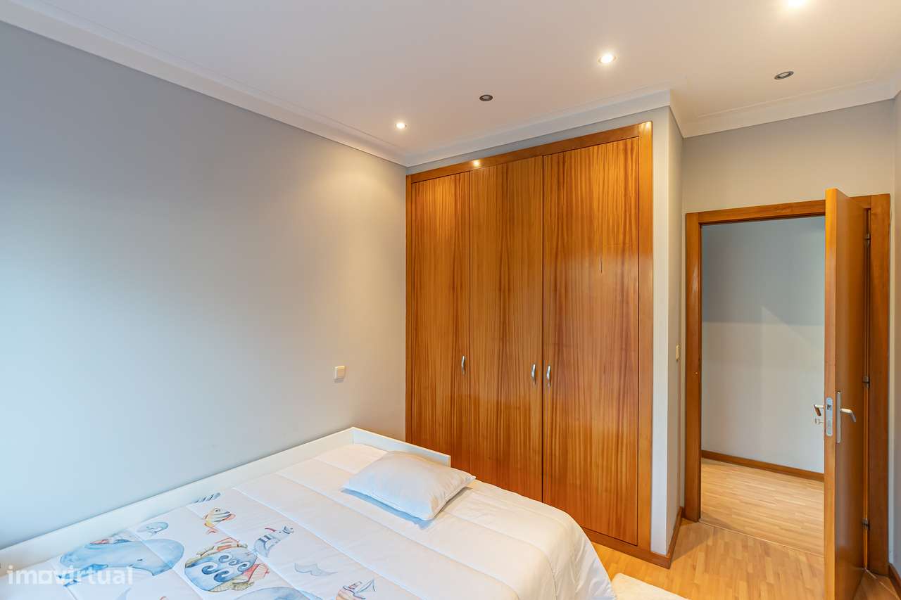 Apartamento T3 em Grijó-22