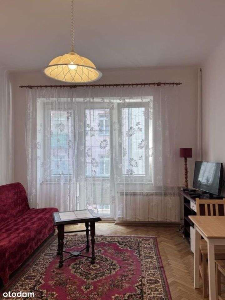 2 pokoje z balkonem w kamienicy, obok Konesera-3