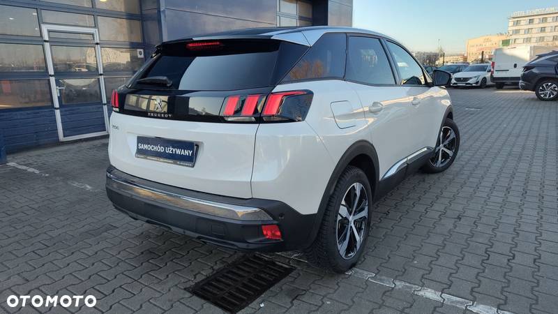 Peugeot 3008 1.2 PureTech Allure Pack S&S EAT8 - 6