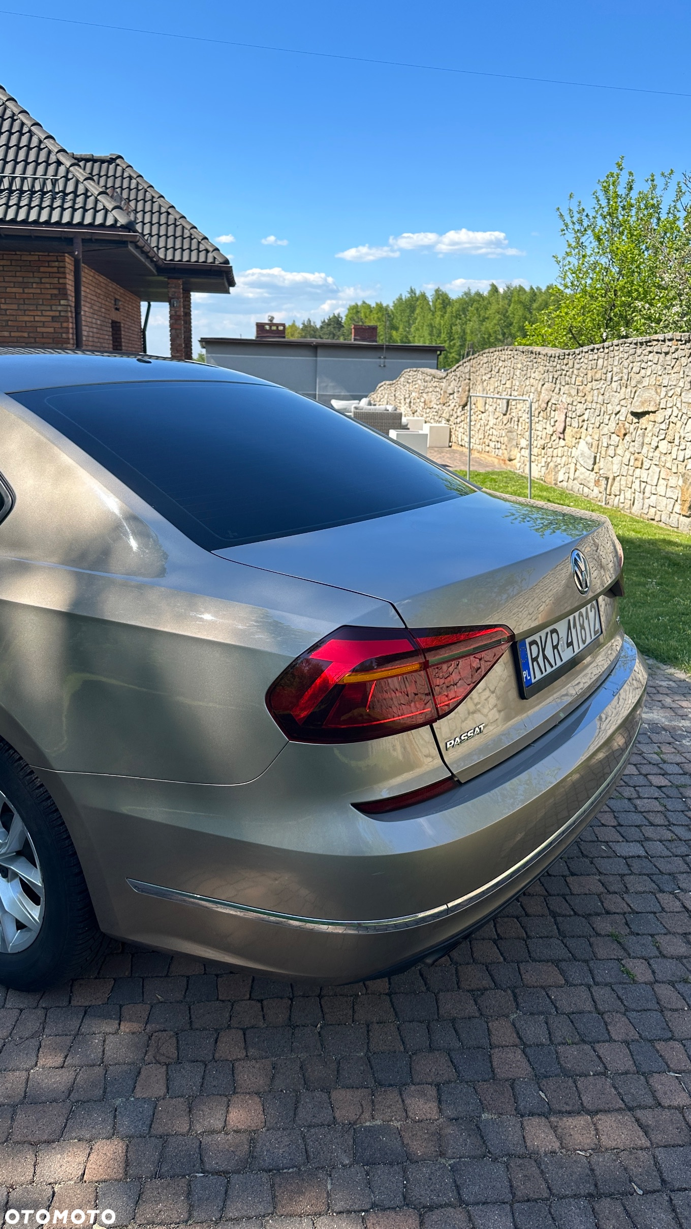 Volkswagen Passat Variant 2.0 TSI OPF DSG Business - 4