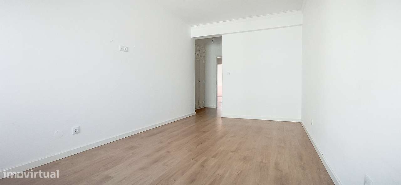 Apartamento T3 Venda em Agualva e Mira-Sintra,Sintra-12