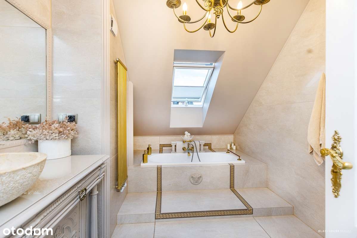 Dom wolnostojący z pięknym widokiem i basenem-12