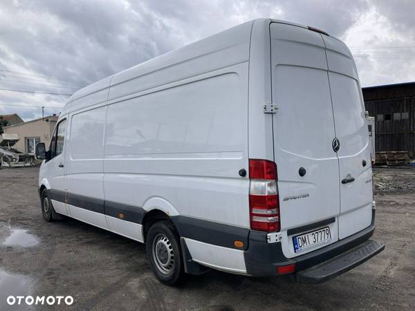 Mercedes-Benz Sprinter - 3