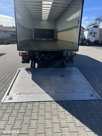 MAN TGM 15.290 2019 rok Kontener 8.2 m 20 palet Winda 1500 kg - 7