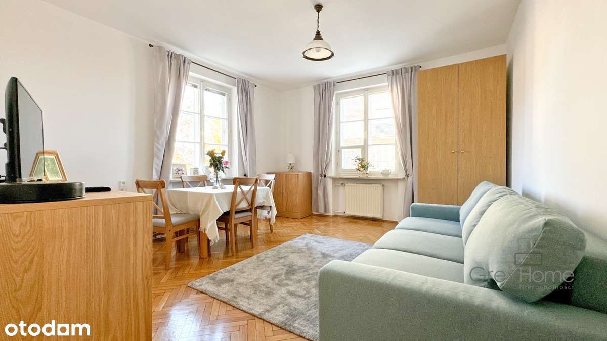 Dwupokojowe mieszkanie na Starym Mieście-1