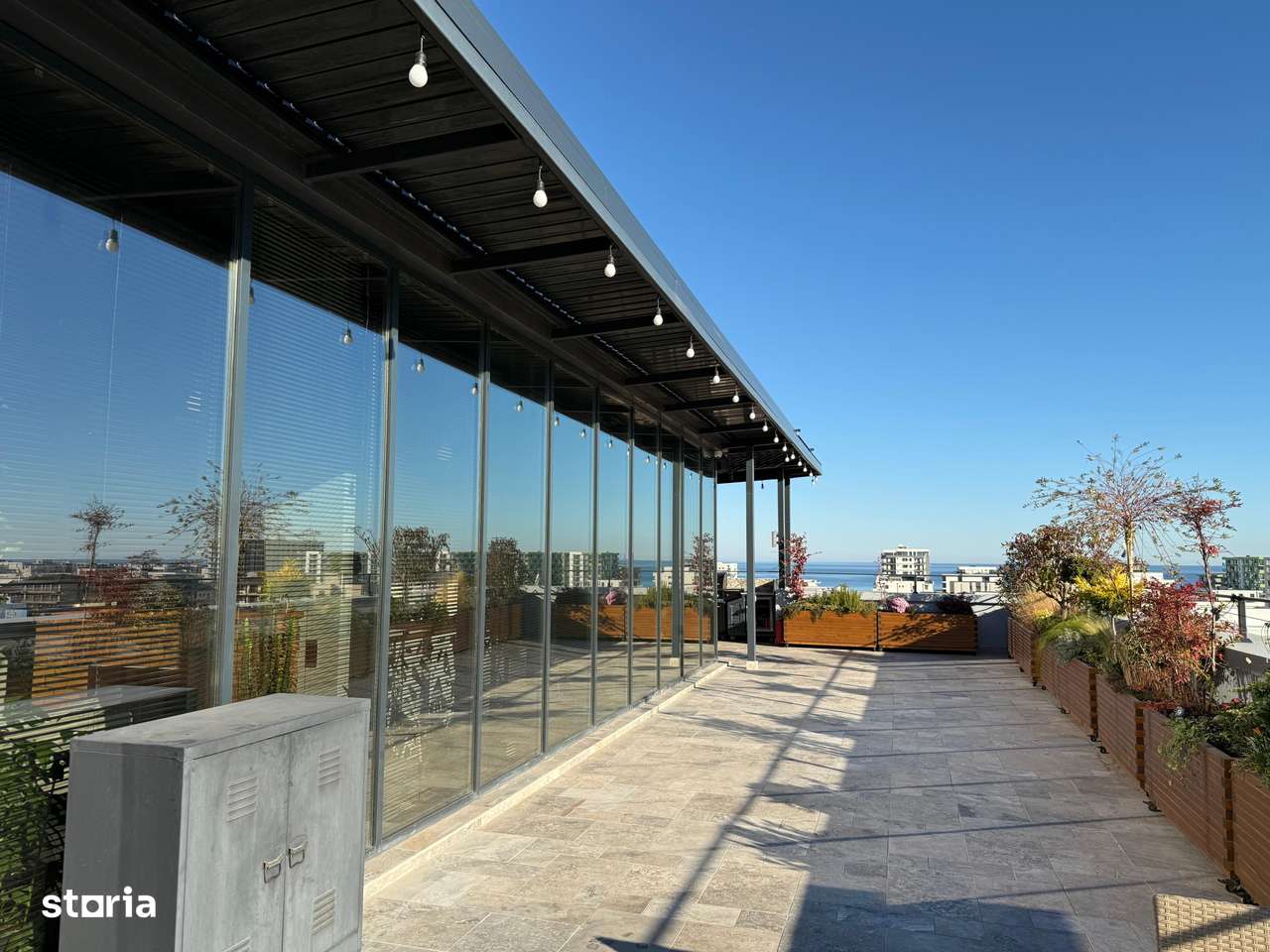 Penthouse 4 camere lux Mamaia Sat-9