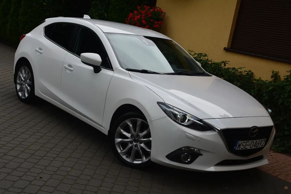 Mazda 3 III (2013-) SKYACTIV-G 165 Exclusive-Line 2014