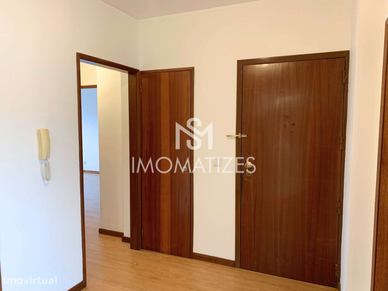 Apartamento T3 com Garagem e Terraço – Ramalde, Porto-28