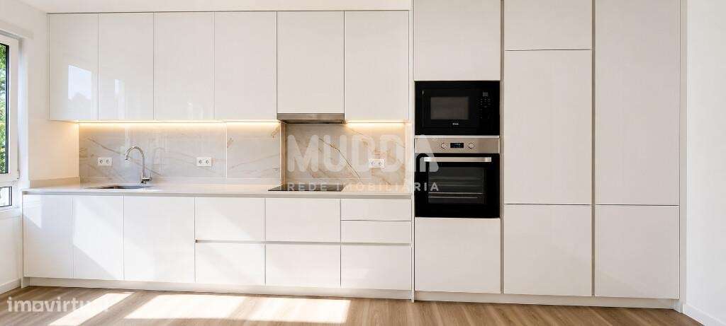 Apartamento T2+1 totalmente renovado na pitoresca vila da Nazaré-5