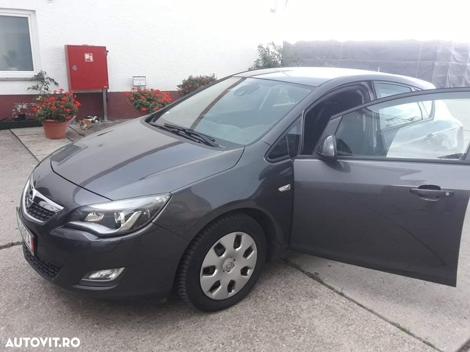 Opel Astra 1.3 CDTI Cosmo - 7