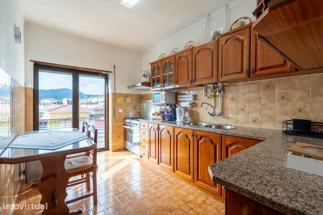 Apartamento T3 em Miranda do Corvo - Oportunidade Única! - Grande imagem: 2/20