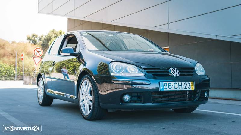 VW Golf 2.0 TDi GT Sport DSG - 1