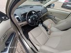 Mitsubishi Outlander 2.4 4WD CVT Intense - 9