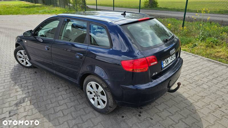 Audi A3 2.0T FSI Ambiente S tronic - 8