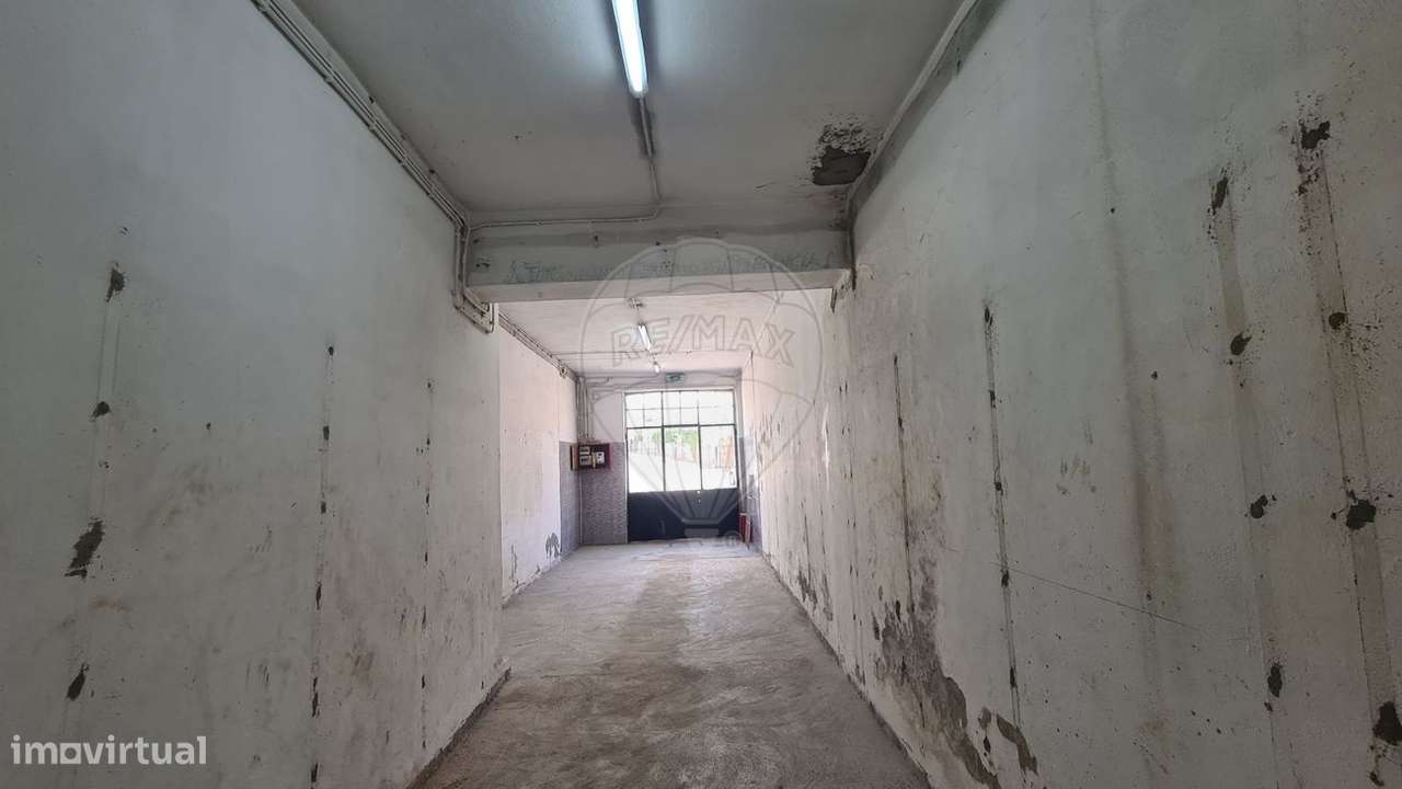 Loja  para arrendamento - Grande imagem: 3/15