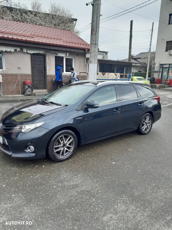 Toyota Auris - 4