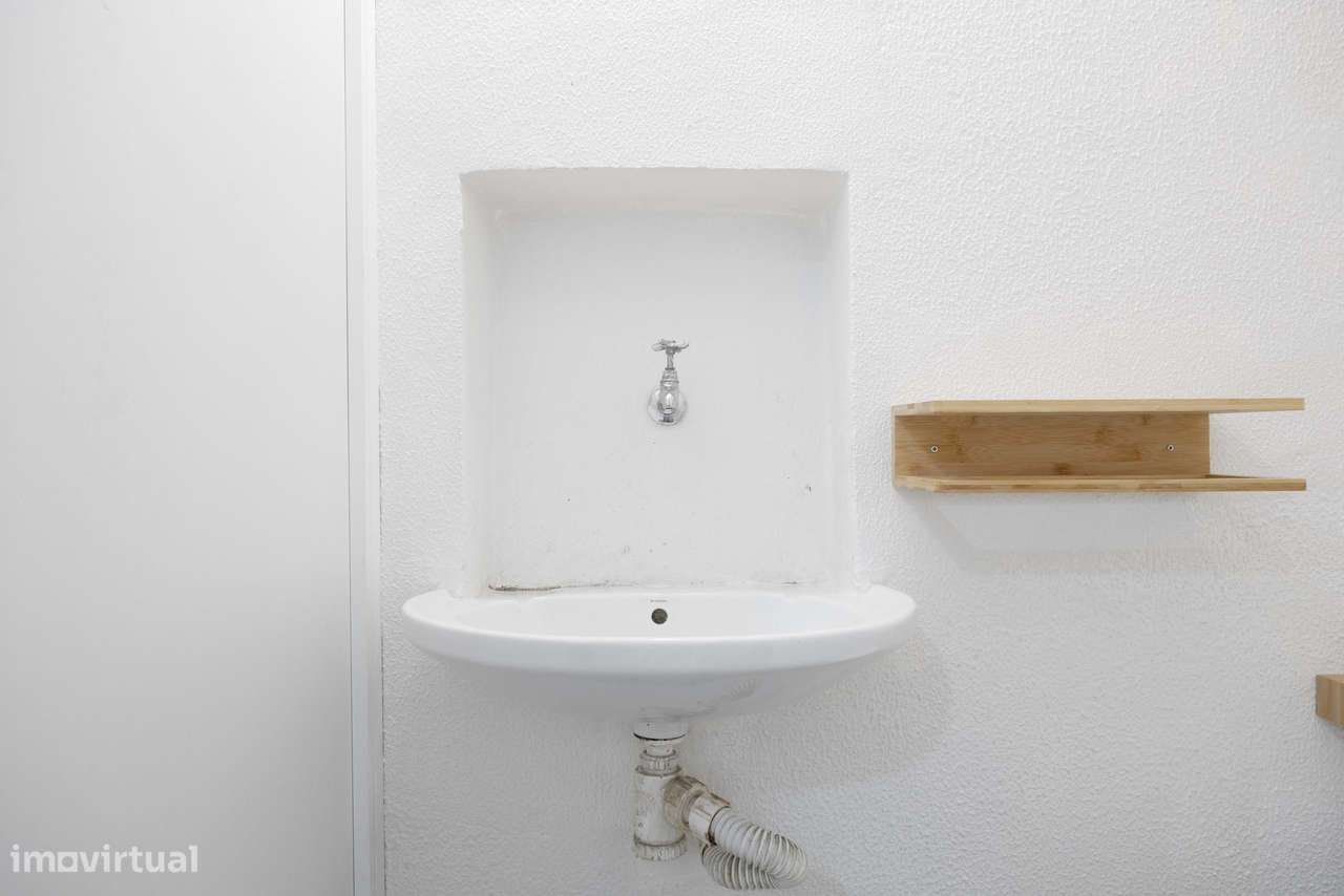 Loja no Bairro dos Atores | Areeiro, Lisboa-12