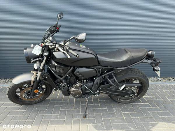 Yamaha XSR - 2