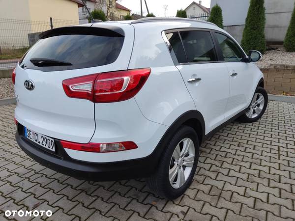 Kia Sportage 1.6 GDI 2WD Fifa World Cup Edition - 6