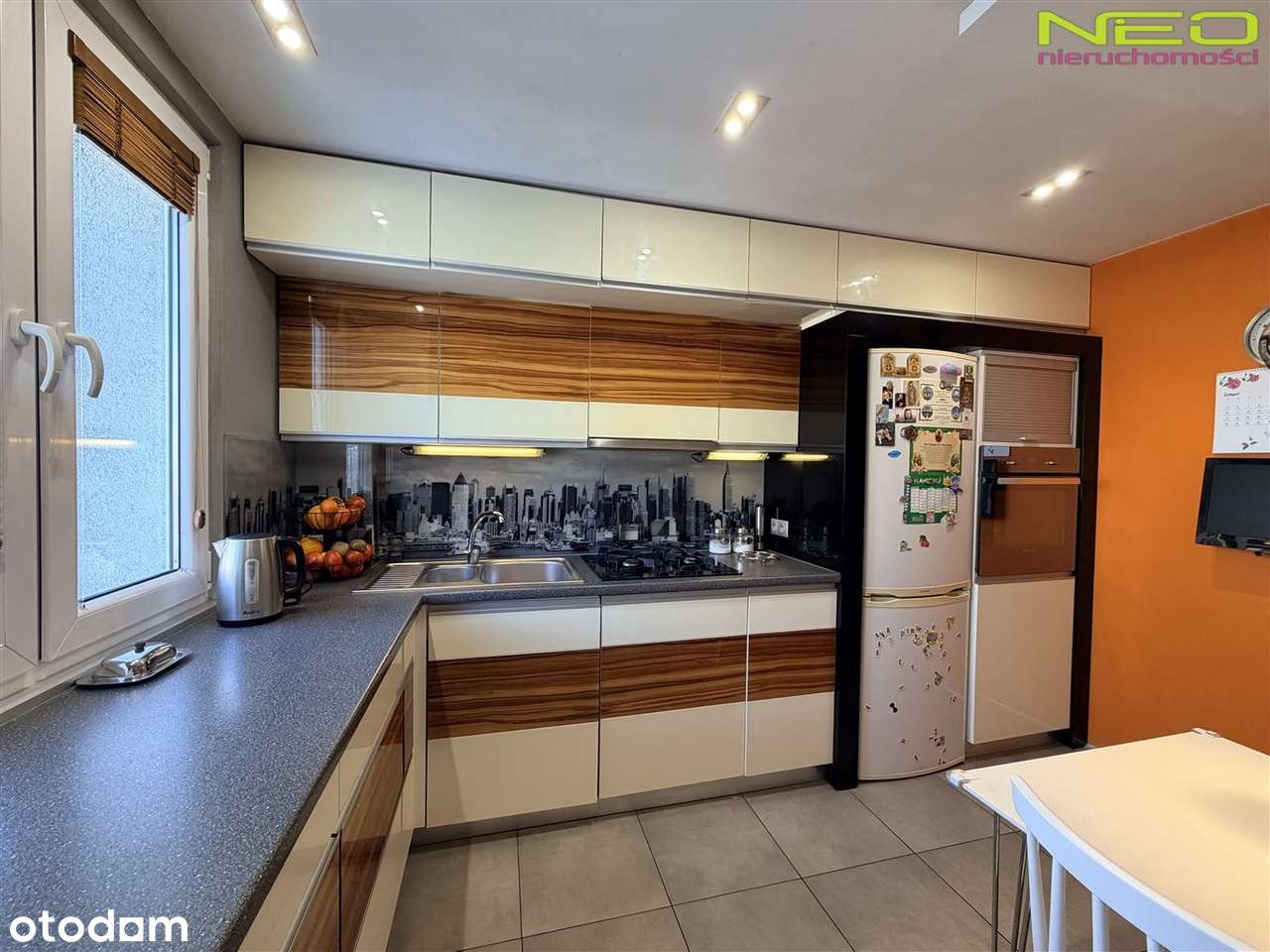 Przestronne jasne mieszkanie-2