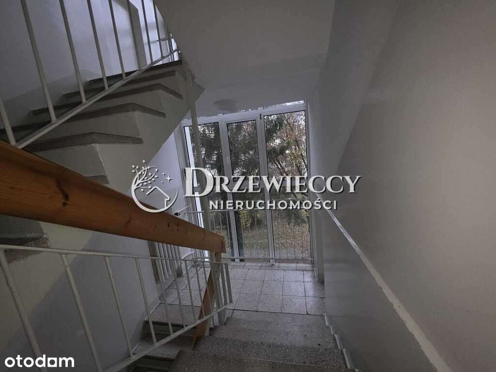 Okazja 4 pokoje oddzielna kuchnia Balkon-8