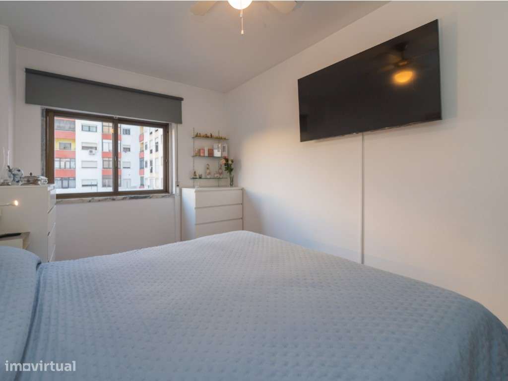 T1 em Massamá - Zona do Shopping-16