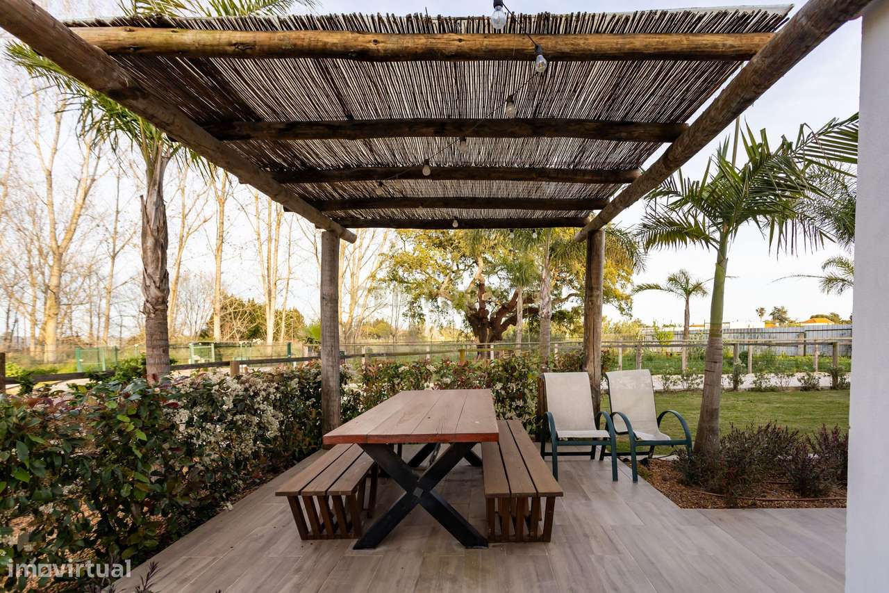 Moradia/Armazém em lote de 10280m2 em Alcochete - Grande imagem: 5/60