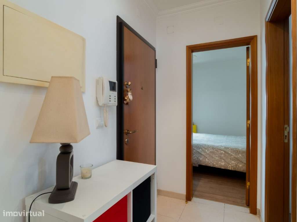 Apartamento T1 com Parqueamento e Arrecadação - Brandoa (Encosta do...-12