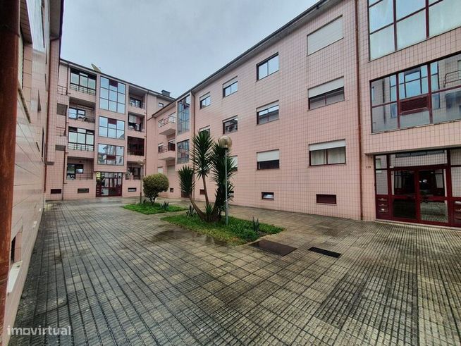 Apartamento T3 Moderno em Rio Tinto-Gondomar - 229.000€-0