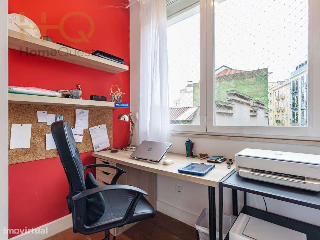 Apartamento T5 à venda em Arroios com 200 m2-24