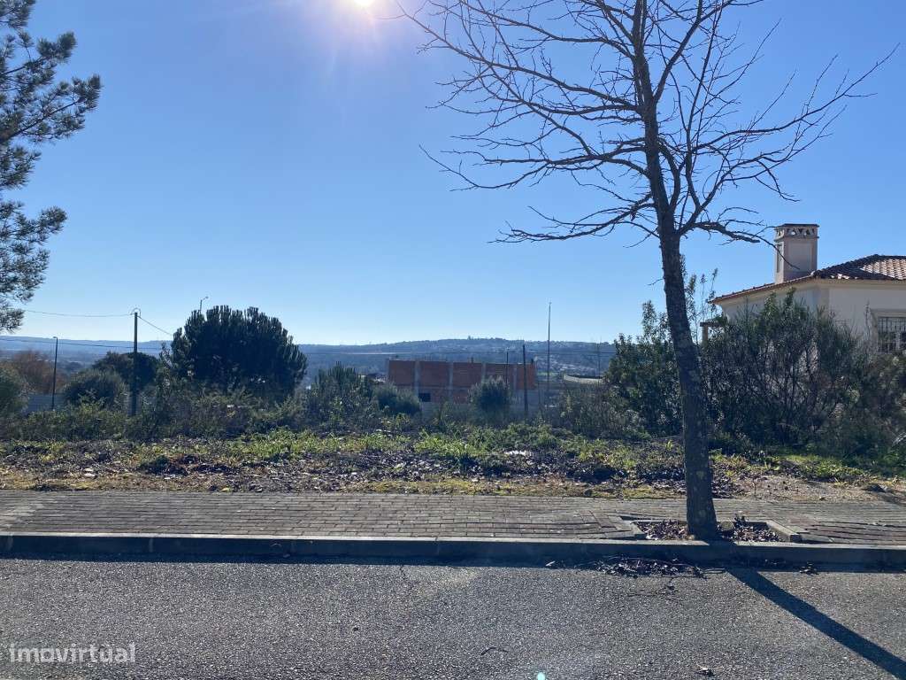 Lote de terreno para construção urbana - Grande imagem: 3/4