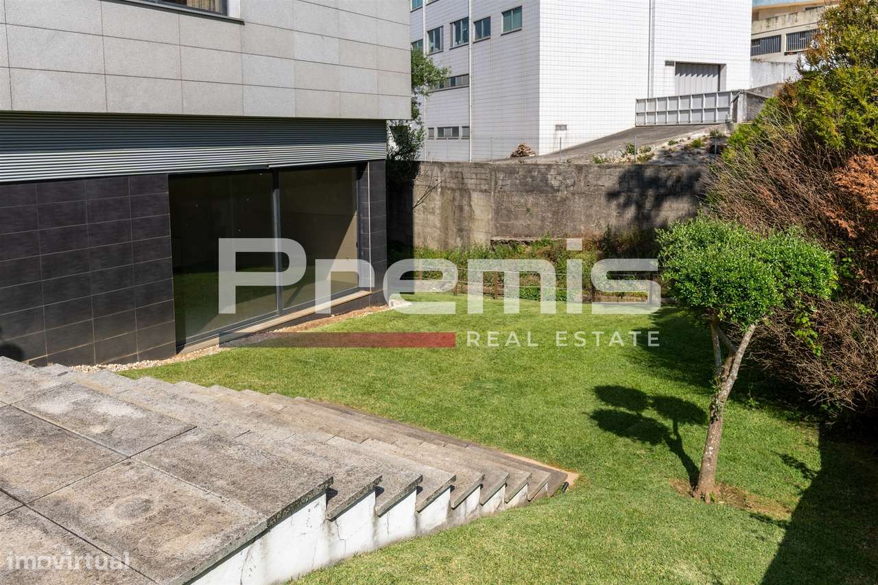 Apartamento T3 Venda em Oliveira do Douro,Vila Nova de Gaia-50