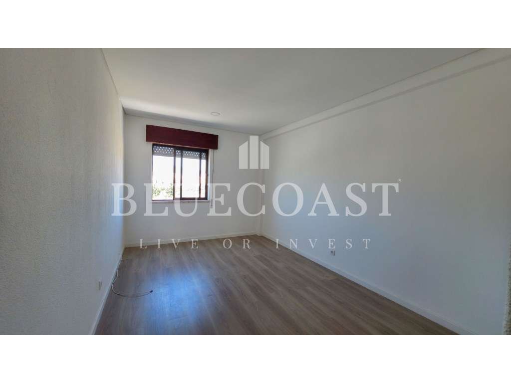 Oportunidade! Apartamento T2 com excelente luz natural-14