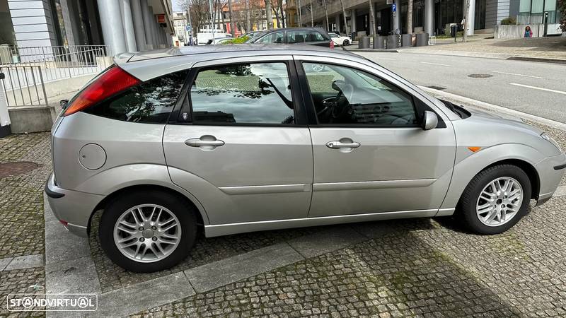 Ford Focus 1.8 TDCi Ghia - 7