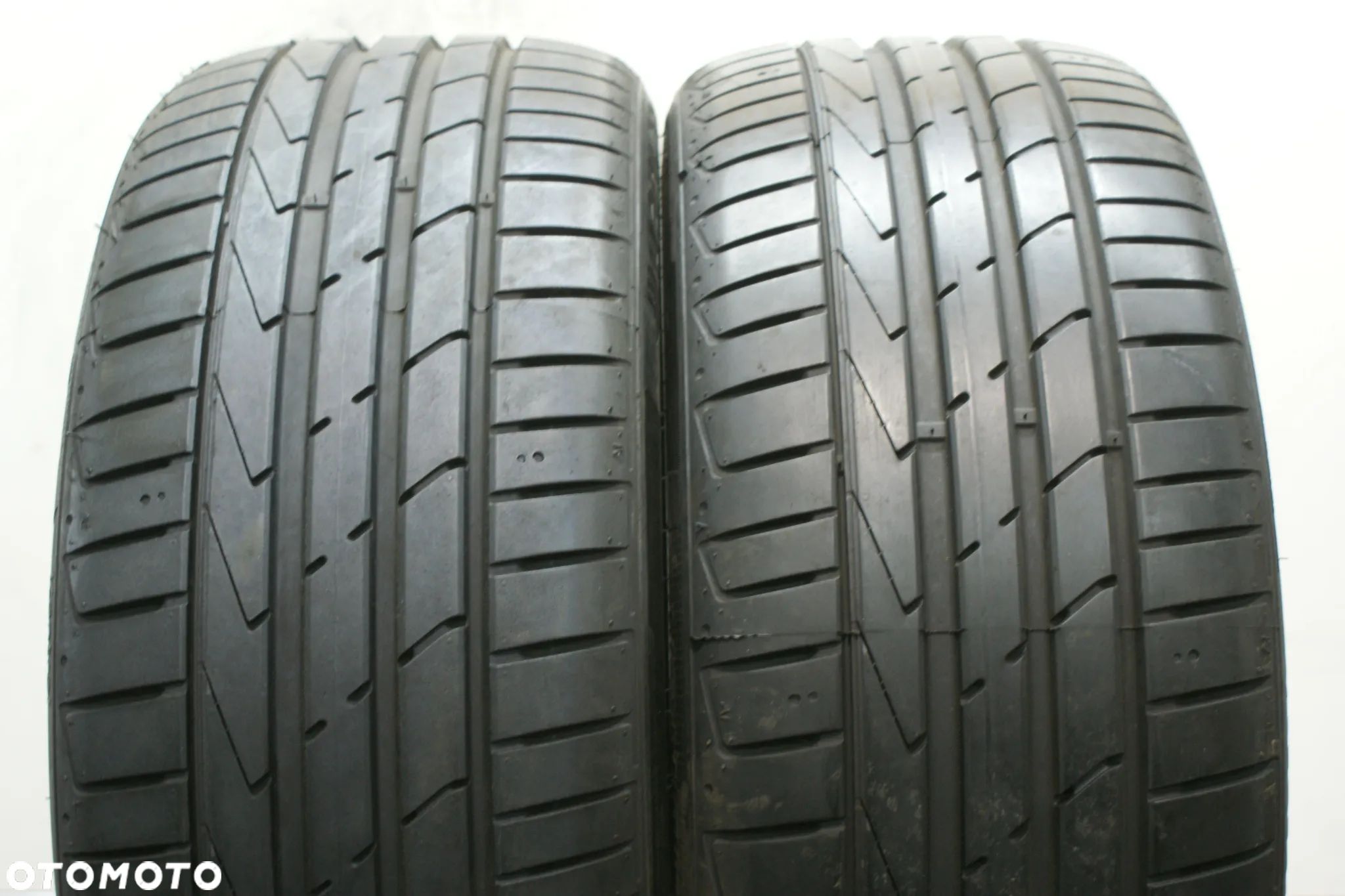 letnie 225/45R17 HANKOOK VENTUS S1 EVO 2 , 7,6mm - 1